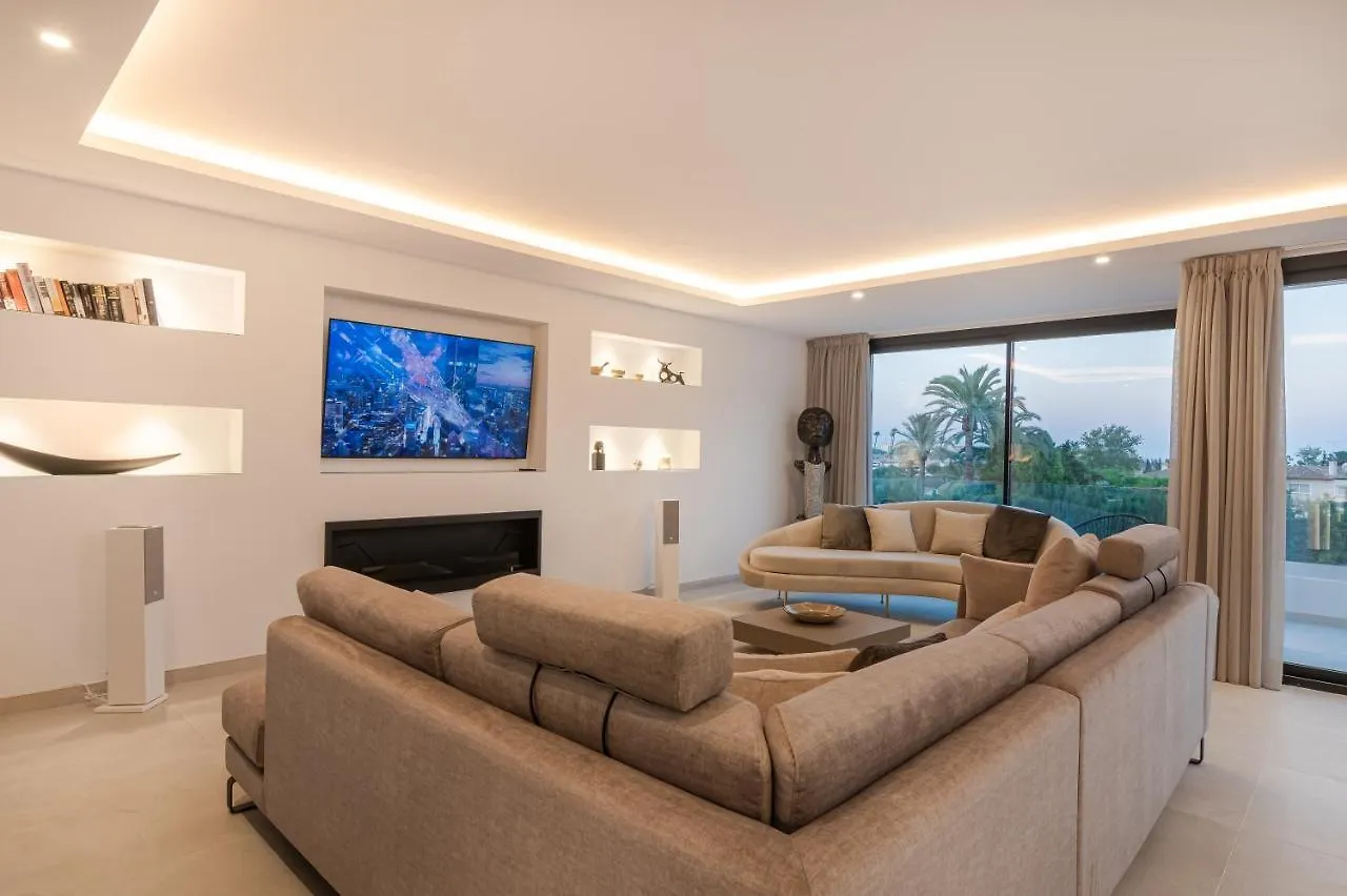 Luxury Villa With Heated Pool, Jacuzzi, Sauna And More Marbella 0*,  España