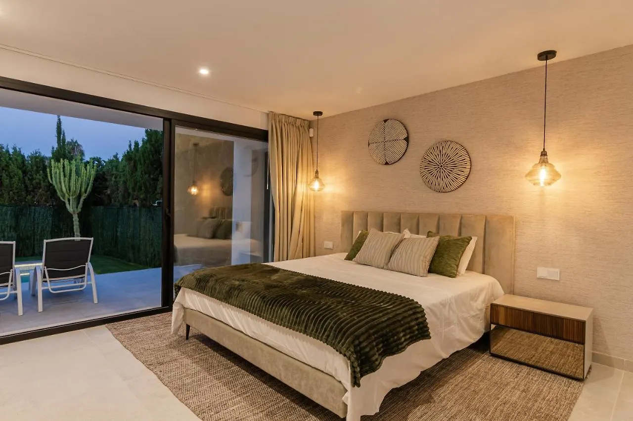 Luxury Villa With Heated Pool, Jacuzzi, Sauna And More Marbella 0*,