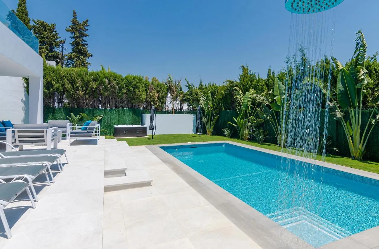 Luxury Villa With Heated Pool, Jacuzzi, Sauna And More Marbella Apartman