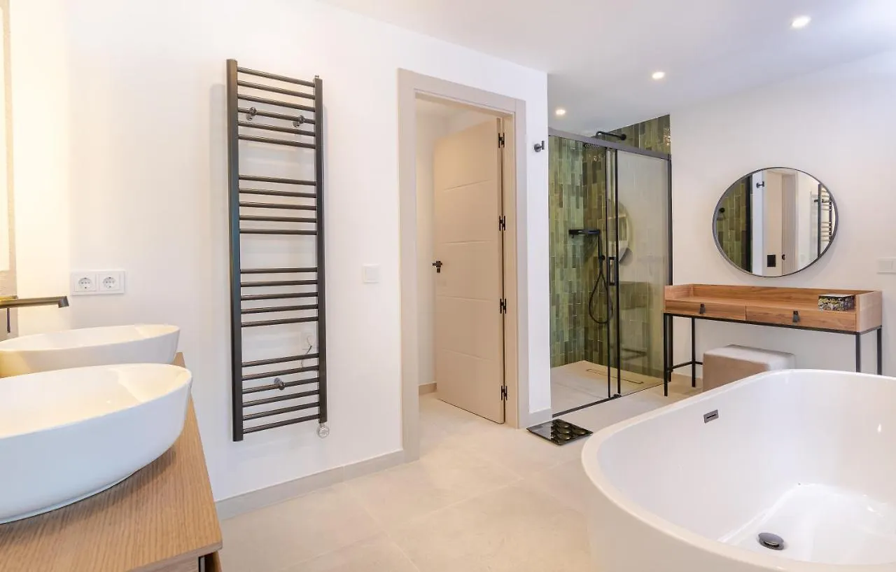 Apartment Luxury Villa With Heated Pool, Jacuzzi, Sauna And More Marbella