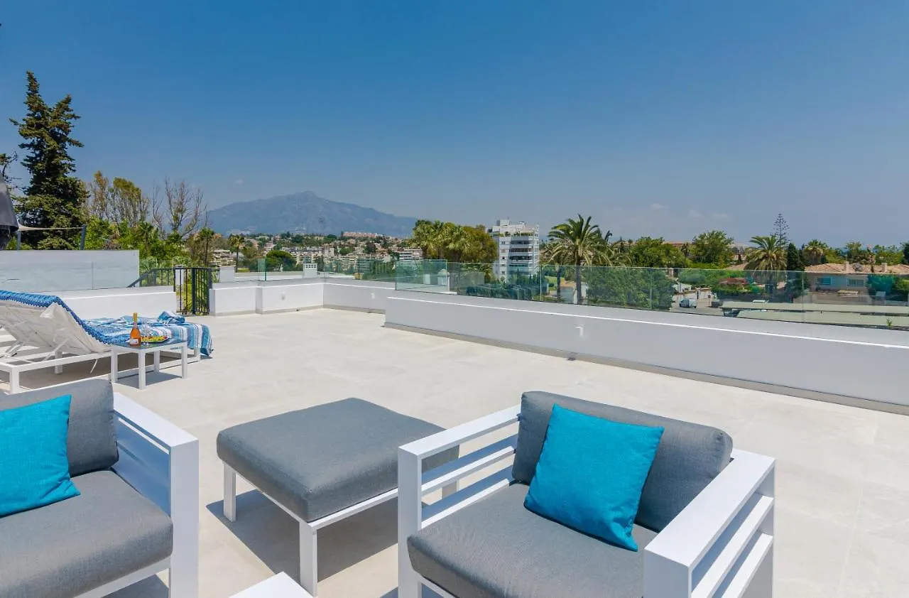 Apartment Luxury Villa With Heated Pool, Jacuzzi, Sauna And More Marbella