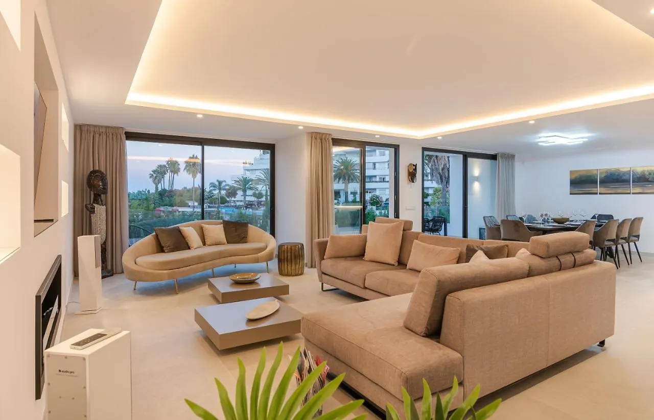 Luxury Villa With Heated Pool, Jacuzzi, Sauna And More Marbella Spain