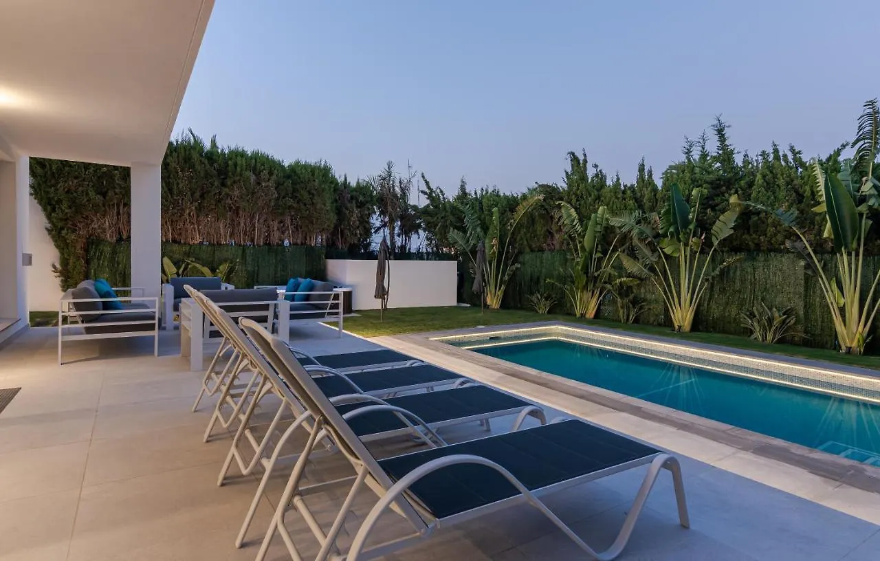 Apartment Luxury Villa With Heated Pool, Jacuzzi, Sauna And More Marbella